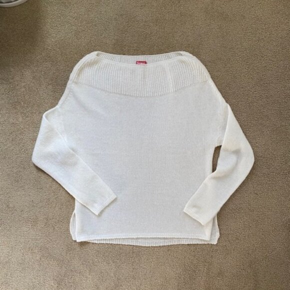 Women's Off Shoulder Sweater - Picture 1 of 5